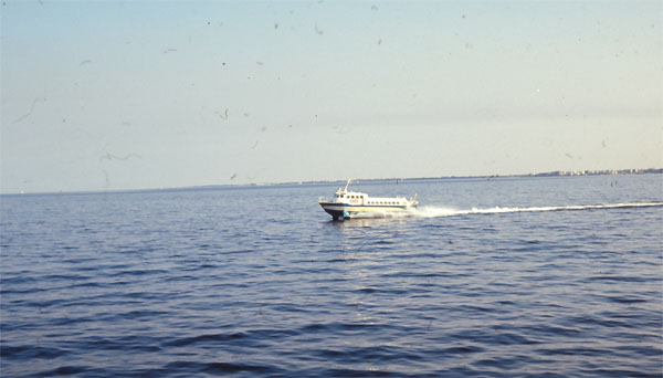 B75 Gleitboot